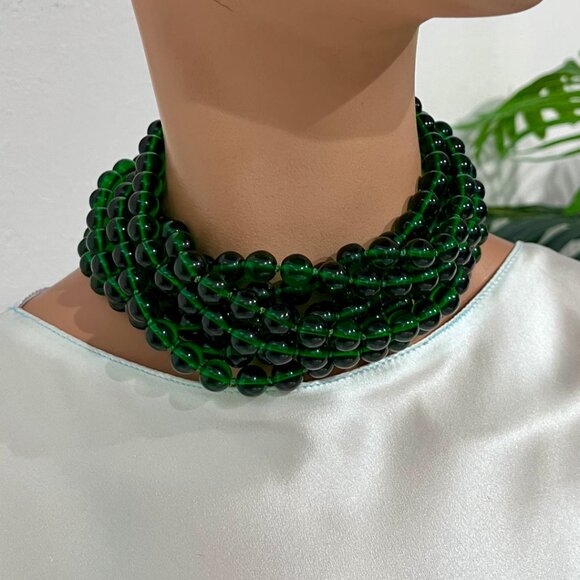 Chanel Vintage Seven Strand Green Gripoix Necklace - Picture 3 of 10
